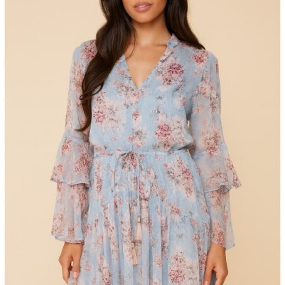 Aakaa Mini Dress Blue Floral Bohemian Flare Sleeves V Neck NWT Womens Size S - Picture 1 of 7